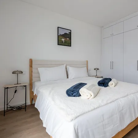 Sunny Ocean View - Calma *