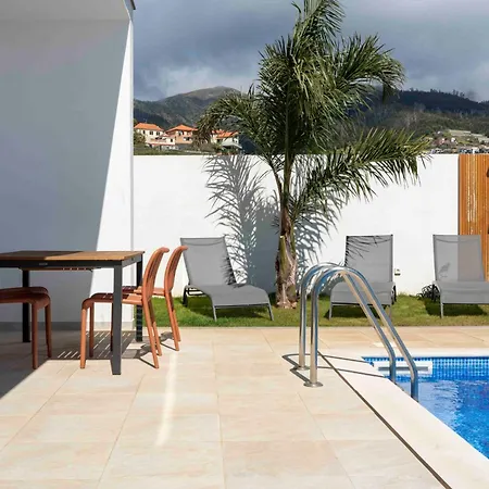 فيلة Sunny Ocean View - Calma Estreito Da Calheta