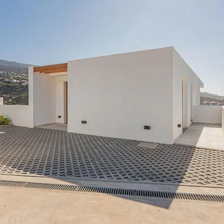 Villa Sunny Ocean View - Calma