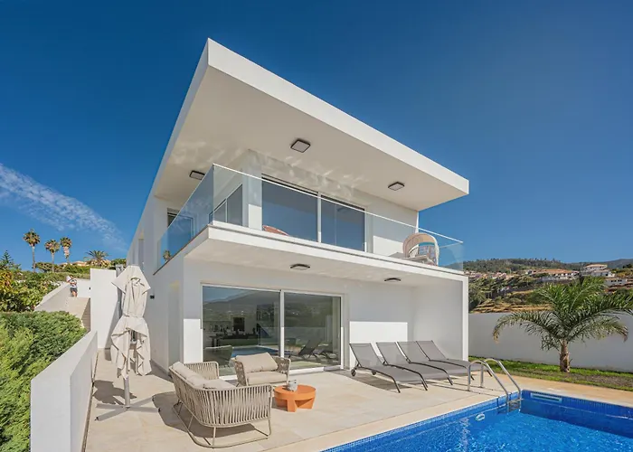 Sunny Ocean View - Calma Villa