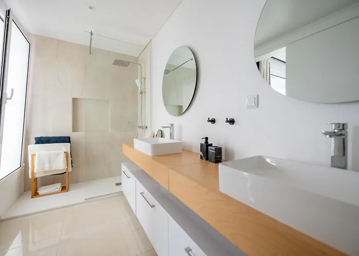 Villa Sunny Ocean View - Calma