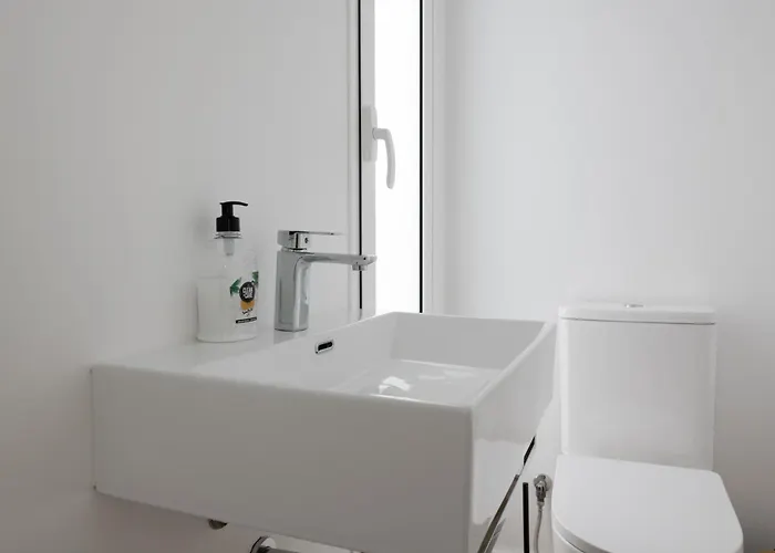 Sunny Ocean View - Calma